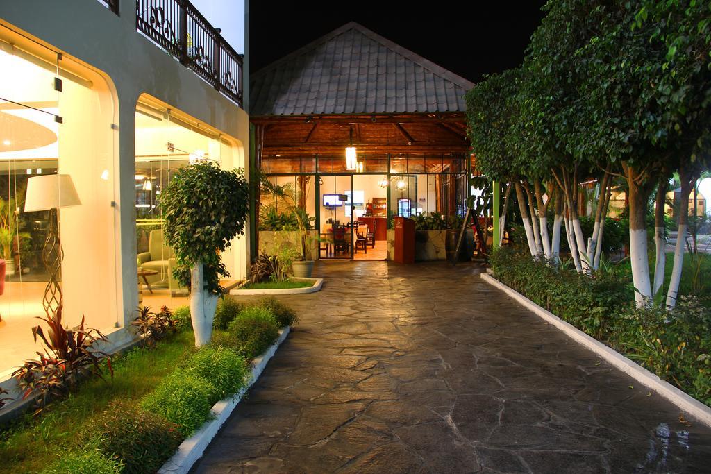 Hotel Villa De Valverde Ica Exterior photo